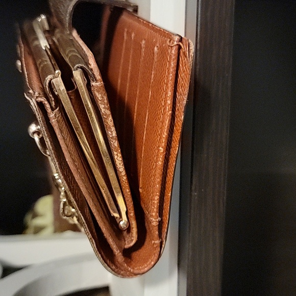 Louis Vuitton Flore wallet Used & modified - Picture 9 of 16